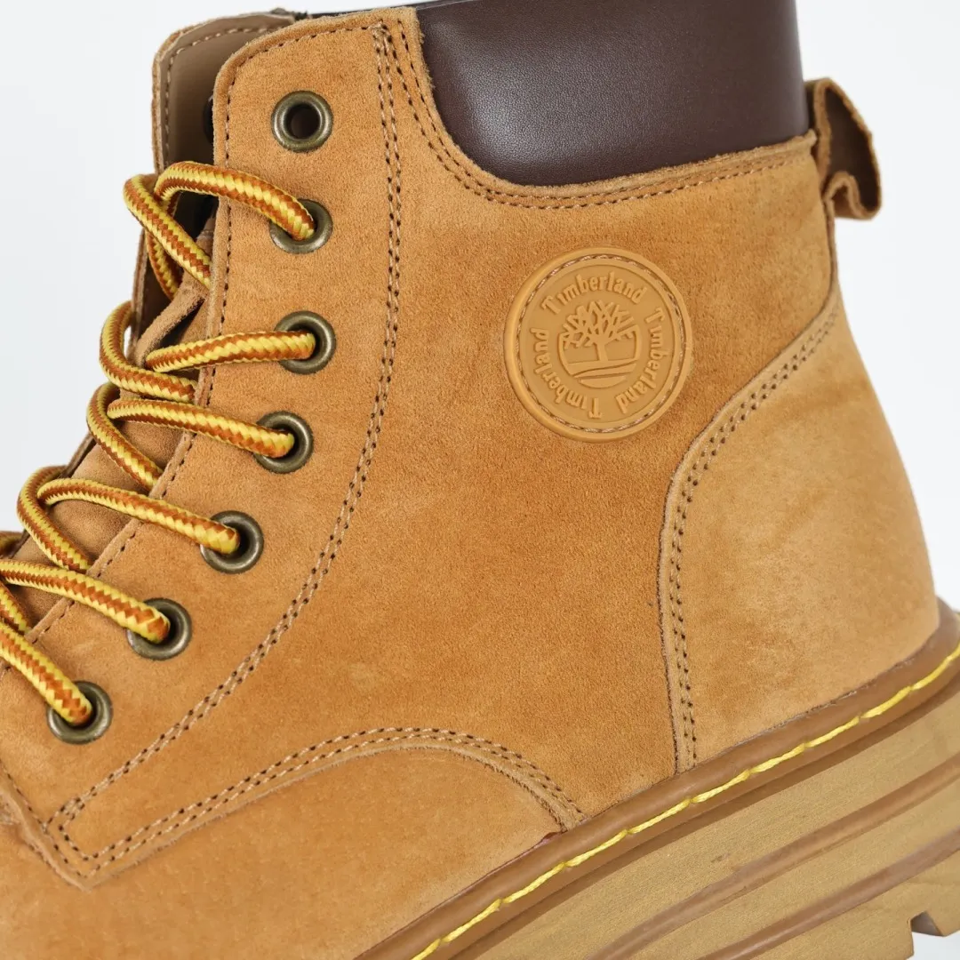 Copy price 💰620 Core recommendation Good price 🚀Timberland Timberland outdoor high-top casual rhubarb boots series #Guangdong Dachang quality Original box original packaging #25ss new style Fashion and trend matching The fabric is made of Italian 🇮🇹 top frosted fine-grained cowhide with anti-odor and anti-corrosion genuine leather latex insoles. The outsole and hardware are all made from OEM raw materials. They are the same as the original Goodyear never-opening process. Good products do not kill pigs. The quality of the first order is strictly controlled. Exclusively released on the entire network. The quality is beyond doubt. The whole set of official website unified packaging gives you a perfect wearing experience. The quality is exquisite and durable. A must-have for sportsmen. Specially designed to prevent handsomeness. High-quality and first-class foot feel. This winter, it is specially used for cold protection and outdoor use. Daily casual matching. Size: 39 40 41 42 43 44 (leather shoe size)